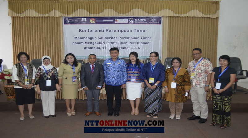 perempuan-timor-belu1