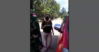 Dokter Yanti Hale Kehik saat beradu mulut dengan petugas Jaga Covid-19 di Teun kabupaten Belu