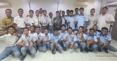 Perkuat Pendidikan Vokasi, MPM Honda Jatim Bekali Siswa SMK di Kupang dengan Motivasi dan Wawasan Industri