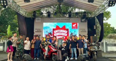 Meriah! Pengundian UKH di Lumajang Hadiahkan Honda PCX160 CBS untuk Konsumen Beruntung.