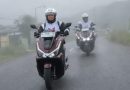 Kabut Menghalangi Pandangan? Terapkan Teknik Berkendara Aman Saat Mengendarai Motor Matic